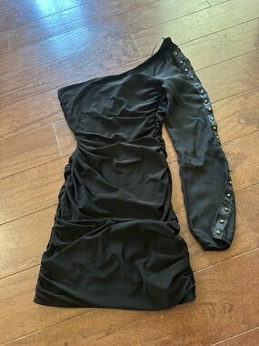 Body Central Black One-Shoulder Ruched Mini Dress with Stud-Trim Sleeve